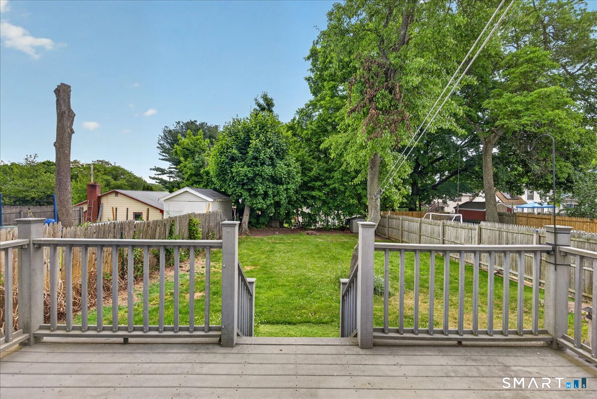 127 Oakley Street New Haven CT 06513