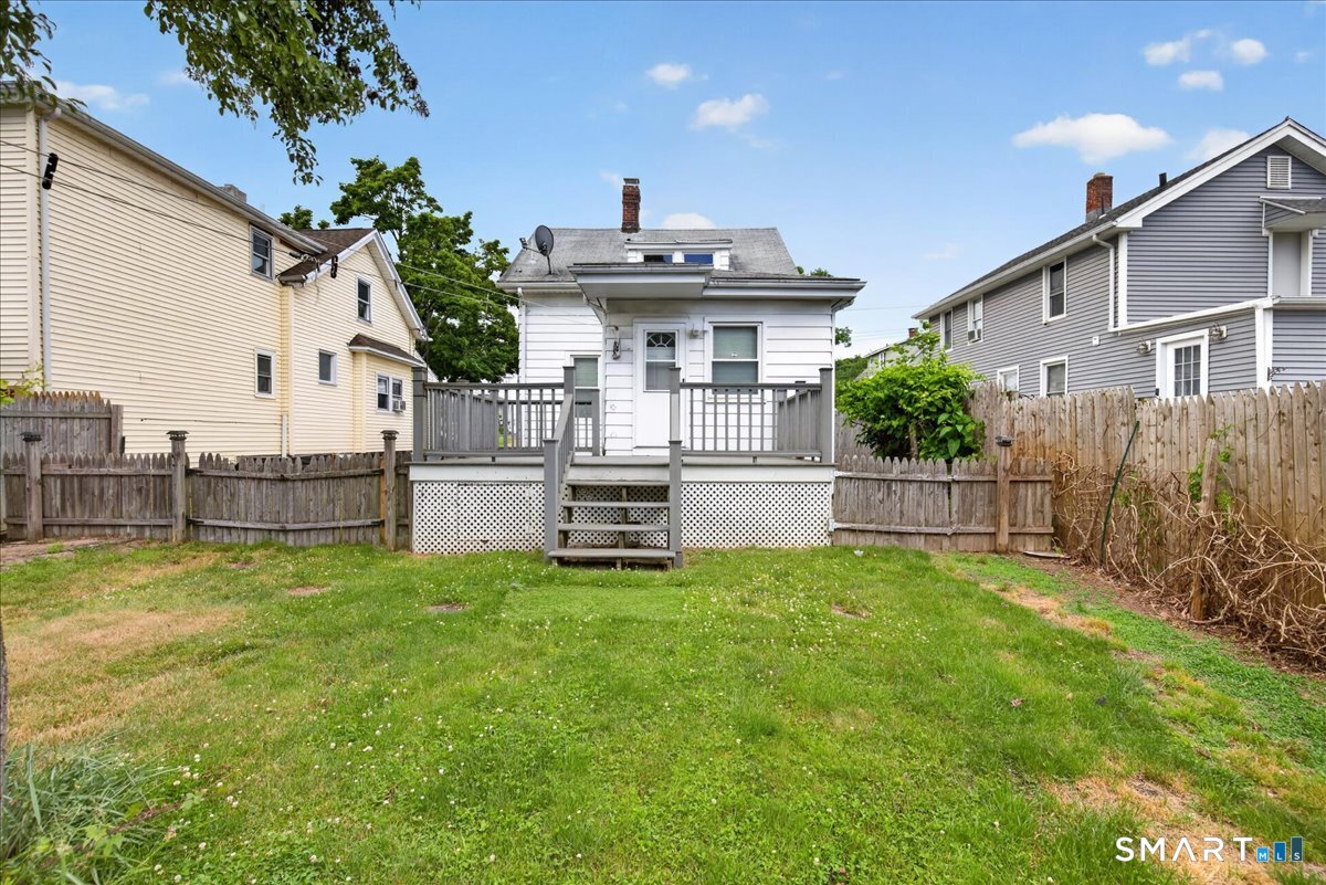 127 Oakley Street New Haven CT 06513