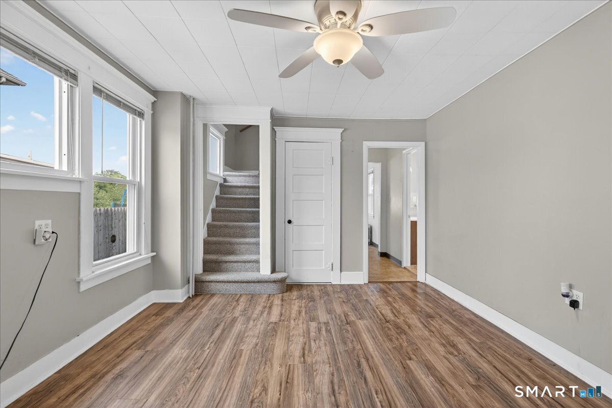 127 Oakley Street New Haven CT 06513