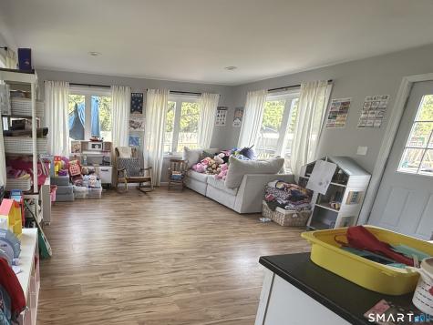 30 Pine River Road North Haven CT 06473