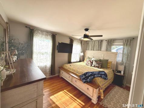 30 Pine River Road North Haven CT 06473