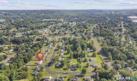 30 Pine River Road North Haven CT 06473