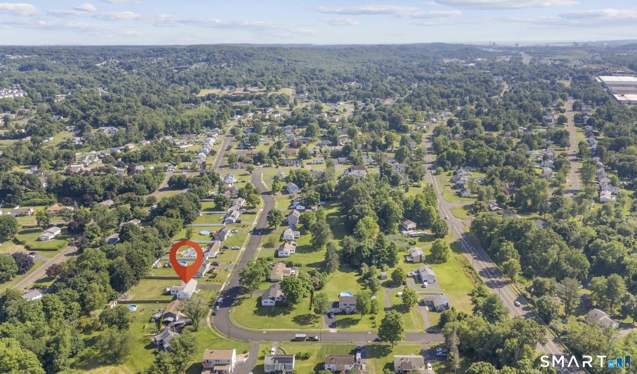30 Pine River Road North Haven CT 06473