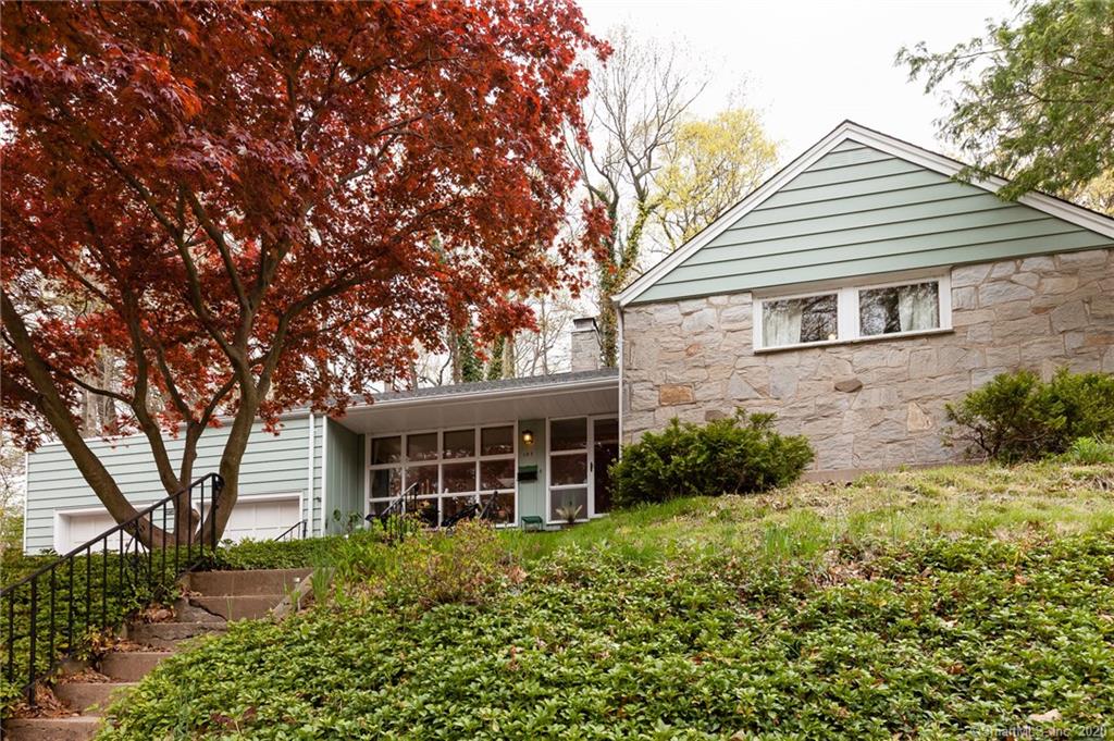 105 Marvelwood Drive New Haven CT 06515