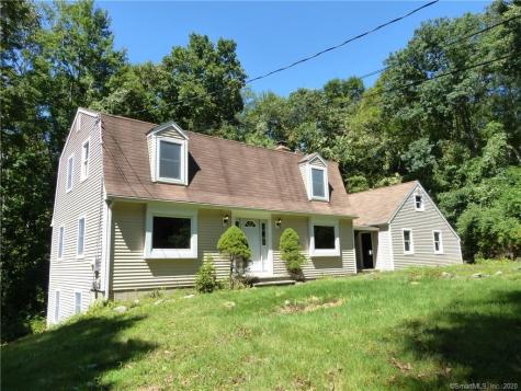 93 Burr Road Southbury CT 06488