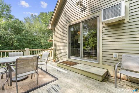 10 Anna Drive Oxford CT 06478