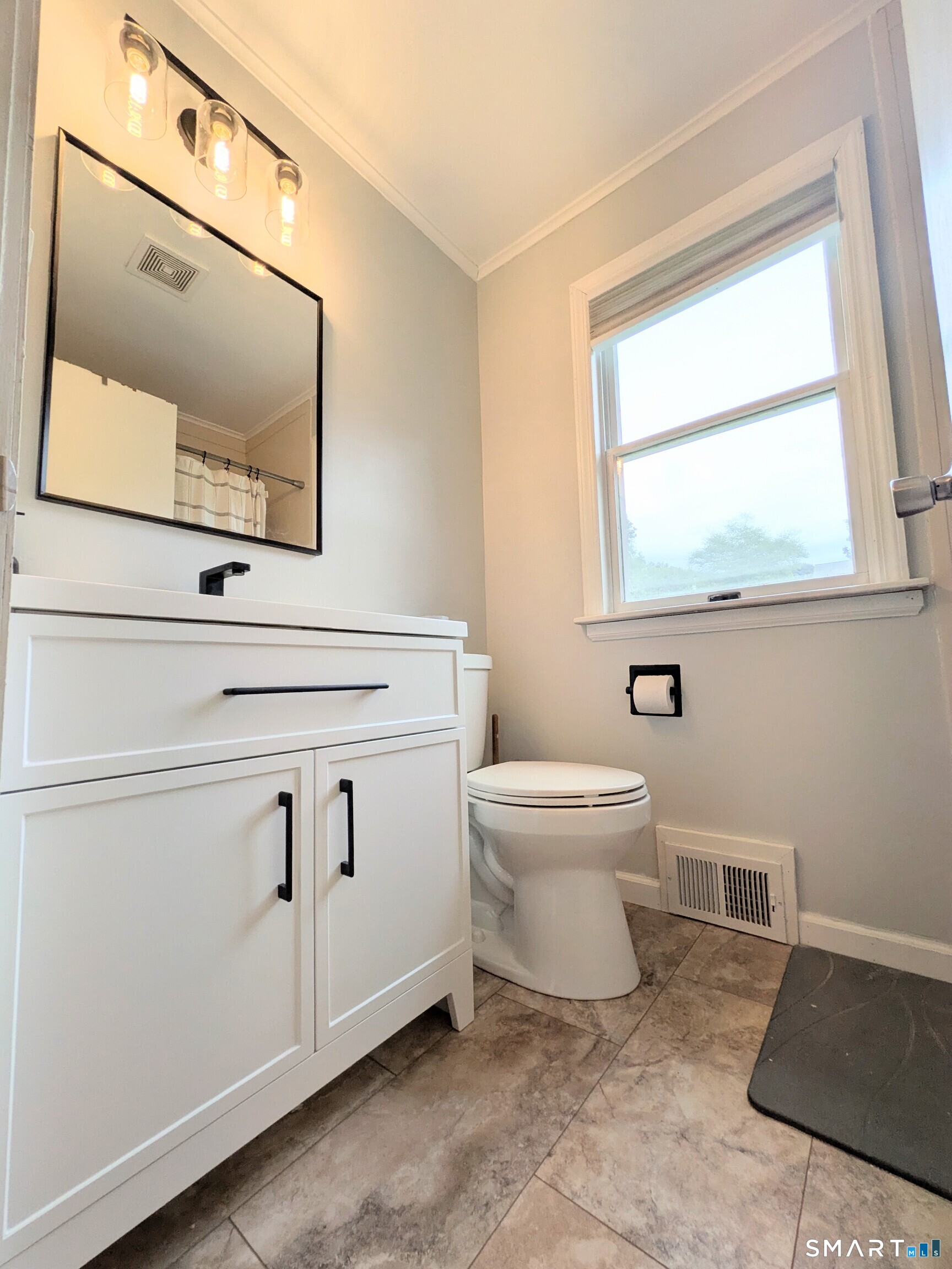 12 Jolly Road Ellington CT 06029