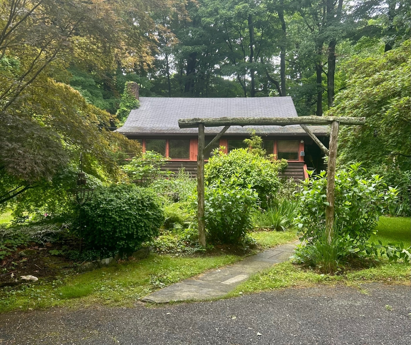 191 Mountain Road Wilton CT 06897