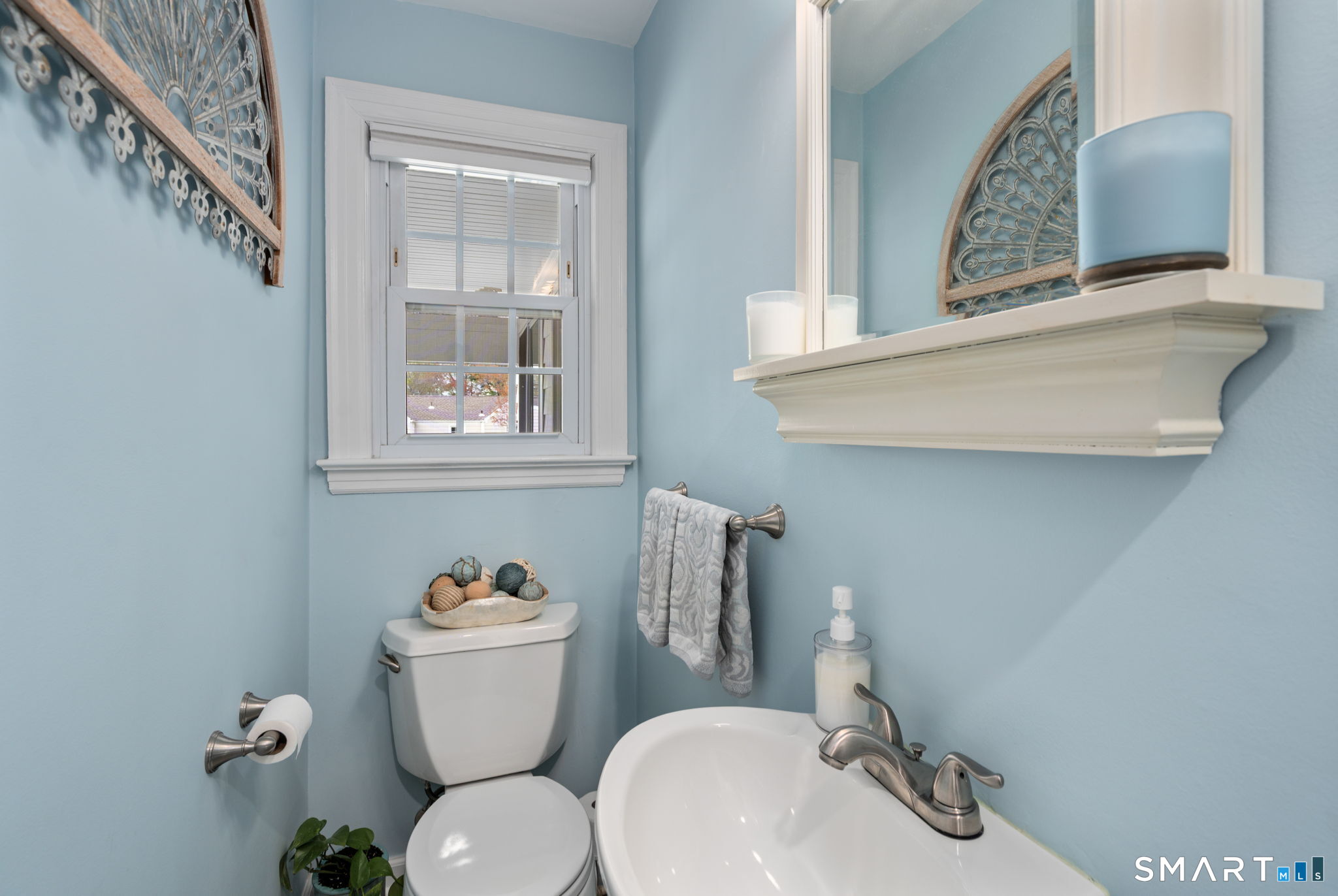 12 Orchard Court Hamden CT 06517