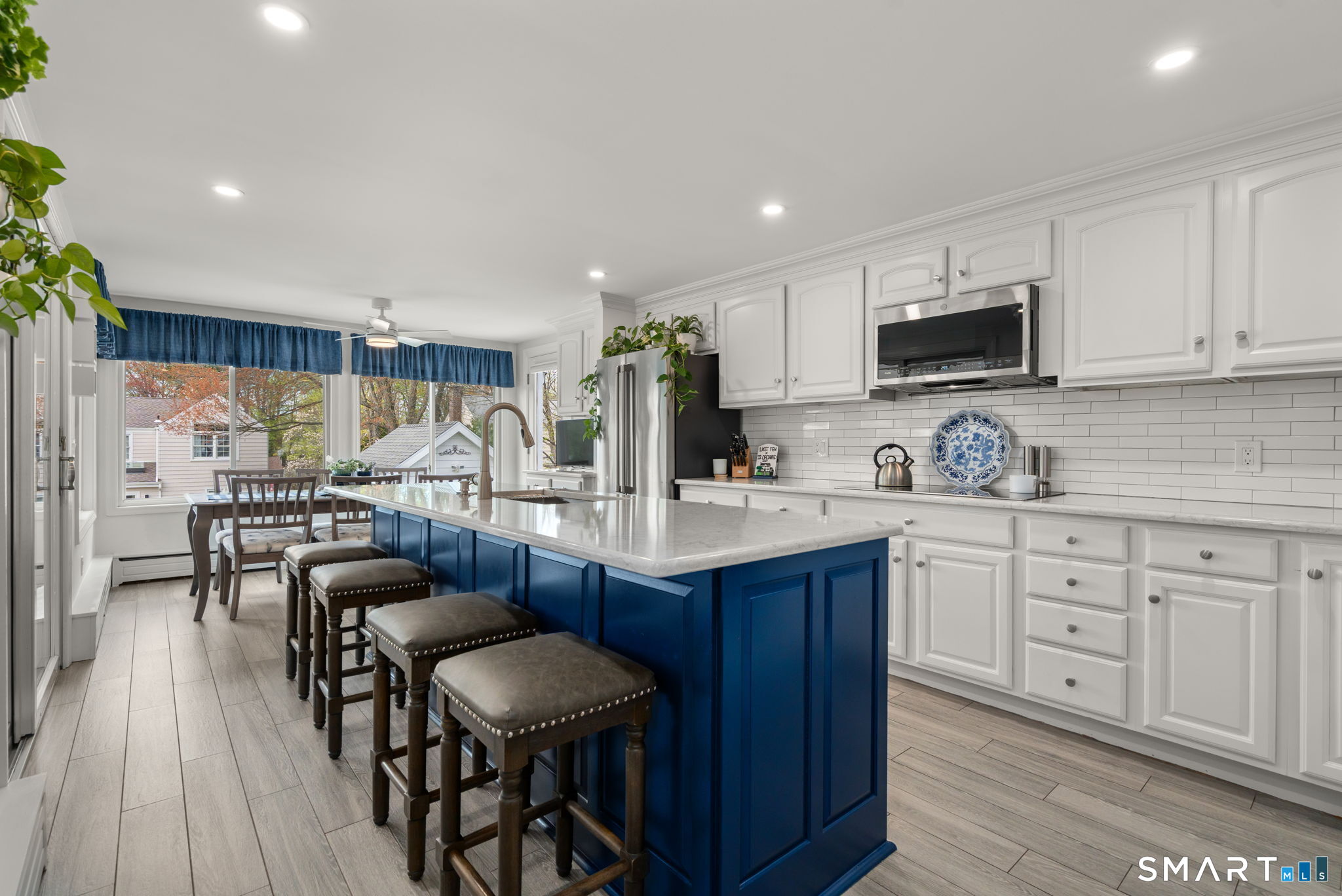 12 Orchard Court Hamden CT 06517