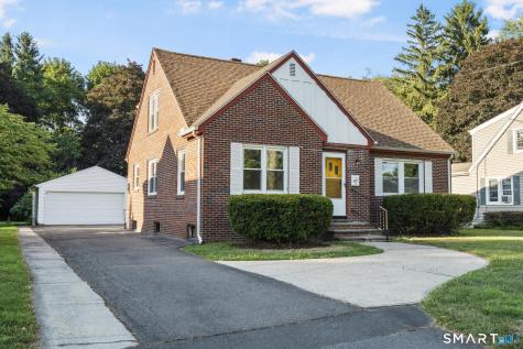 97 Alden Avenue Enfield CT 06082