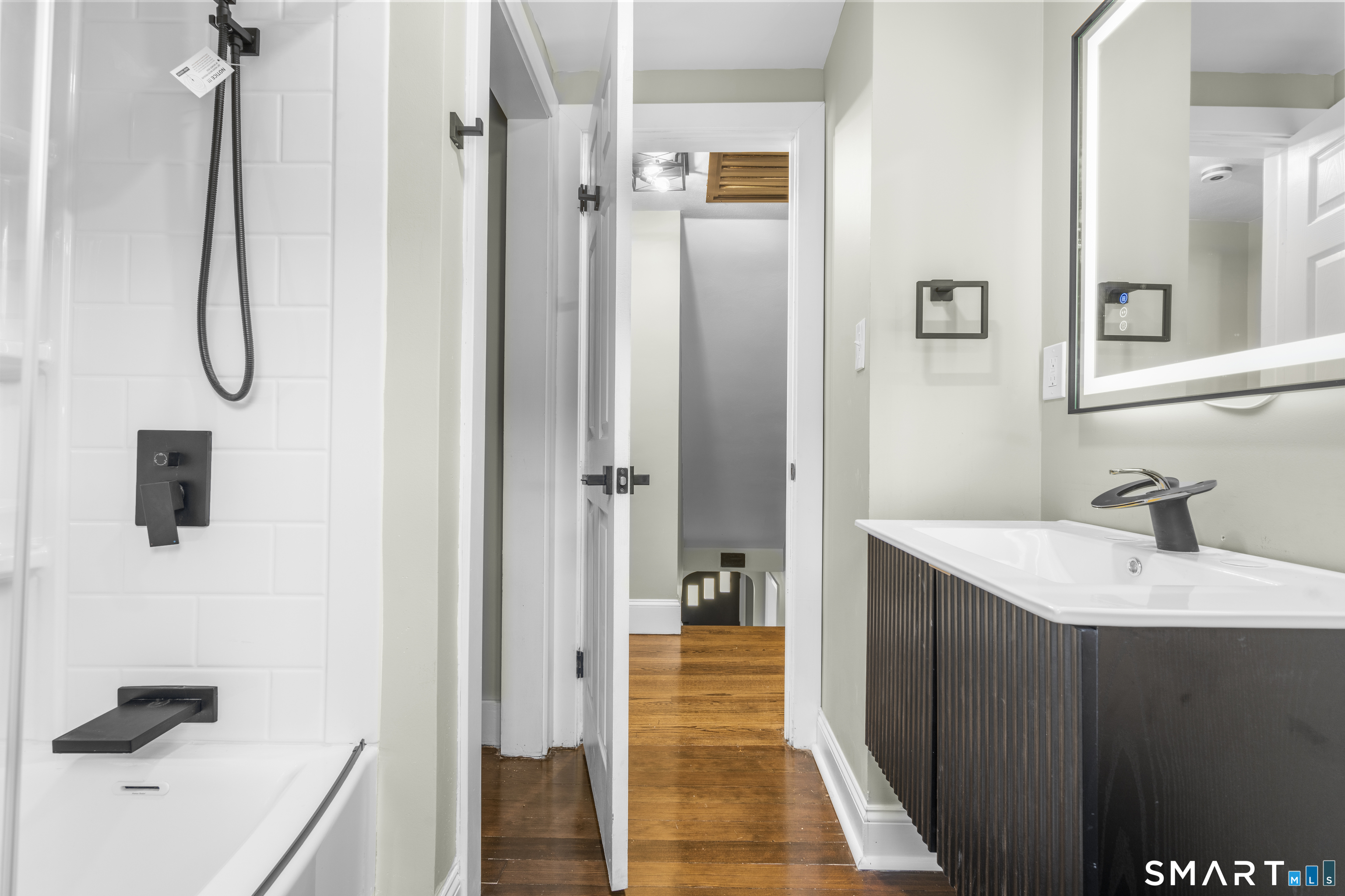97 Alden Avenue Enfield CT 06082