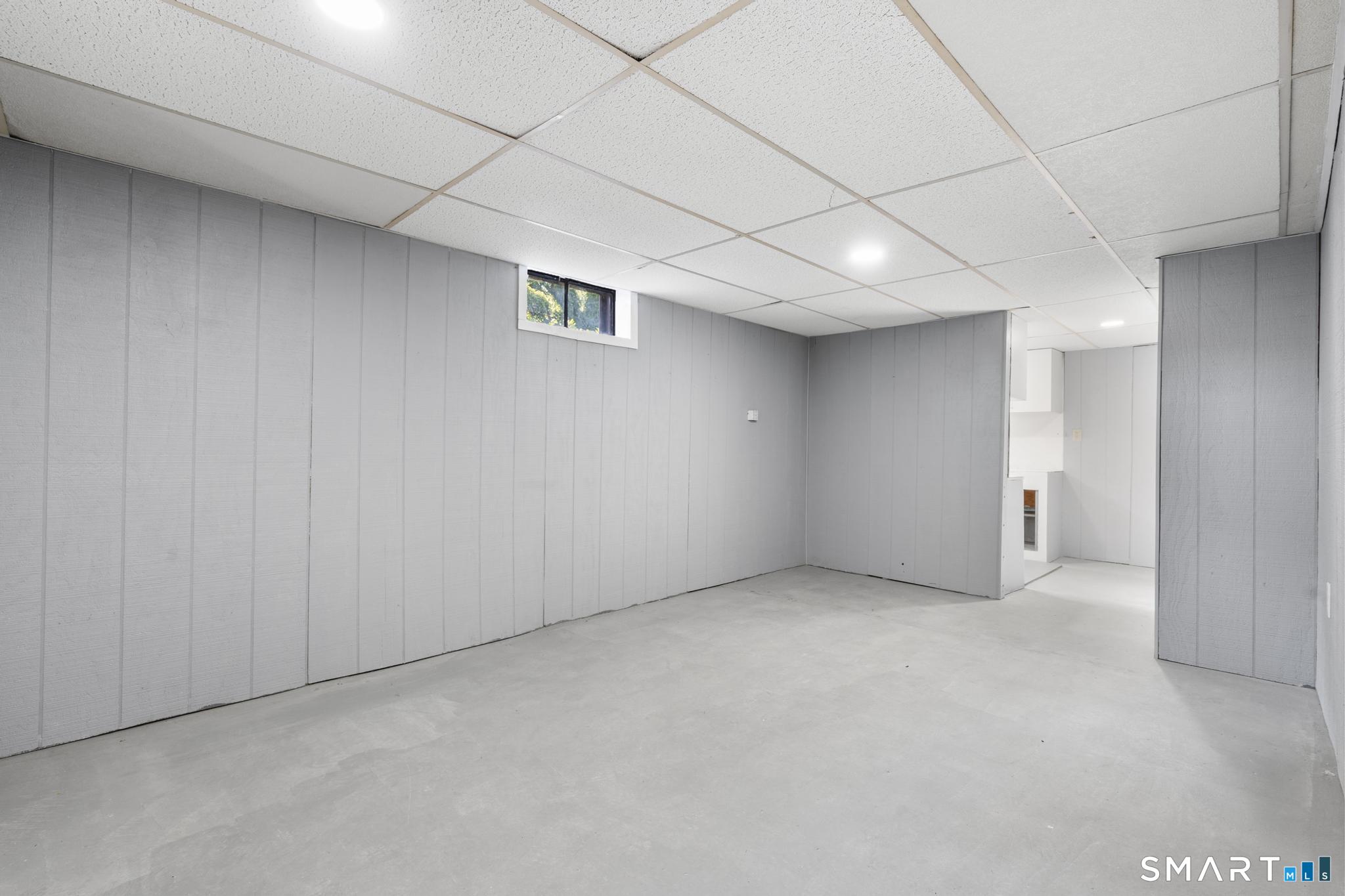 97 Alden Avenue Enfield CT 06082