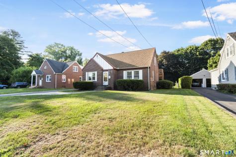 97 Alden Avenue Enfield CT 06082