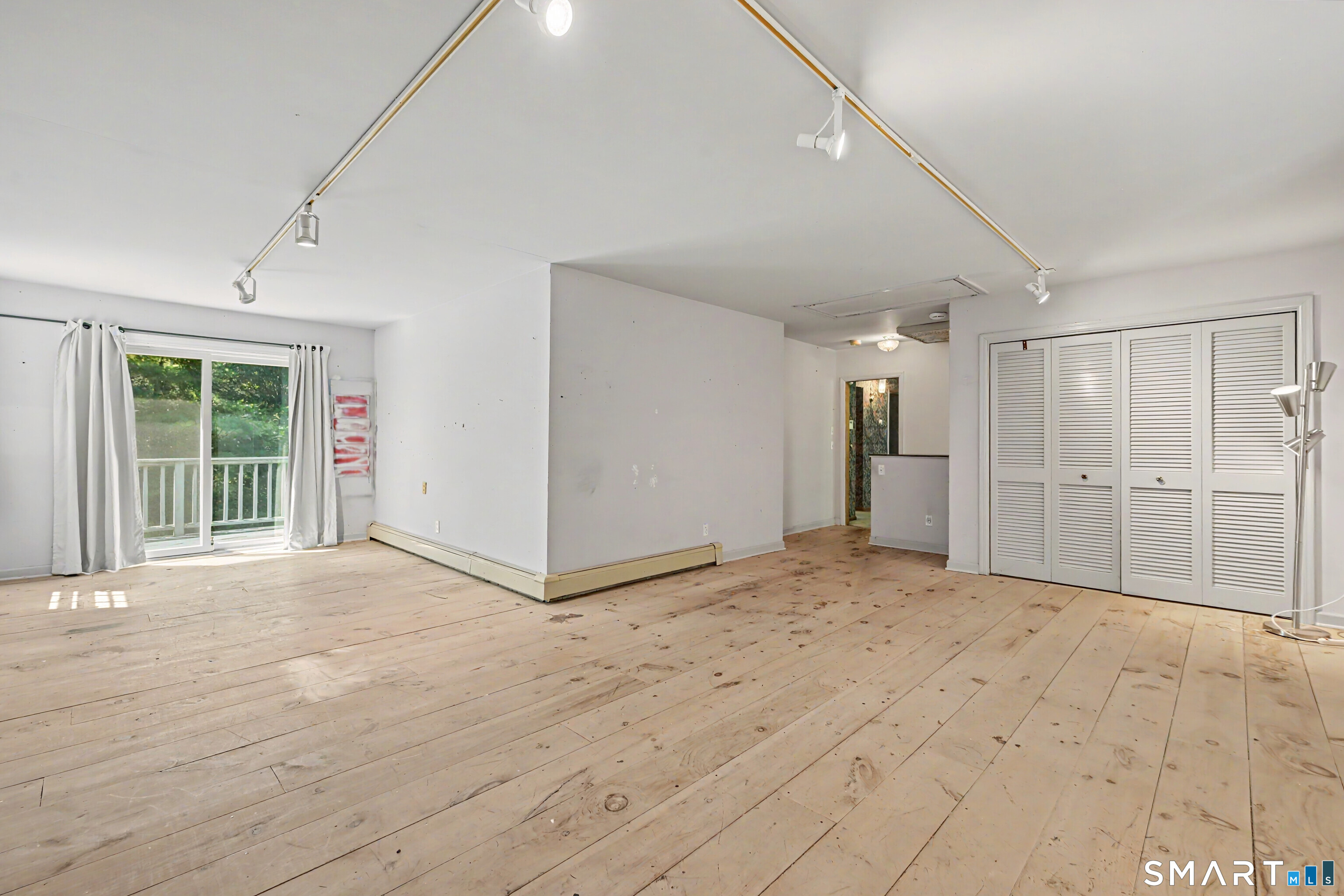 49 Blue Spruce Circle Weston CT 06883