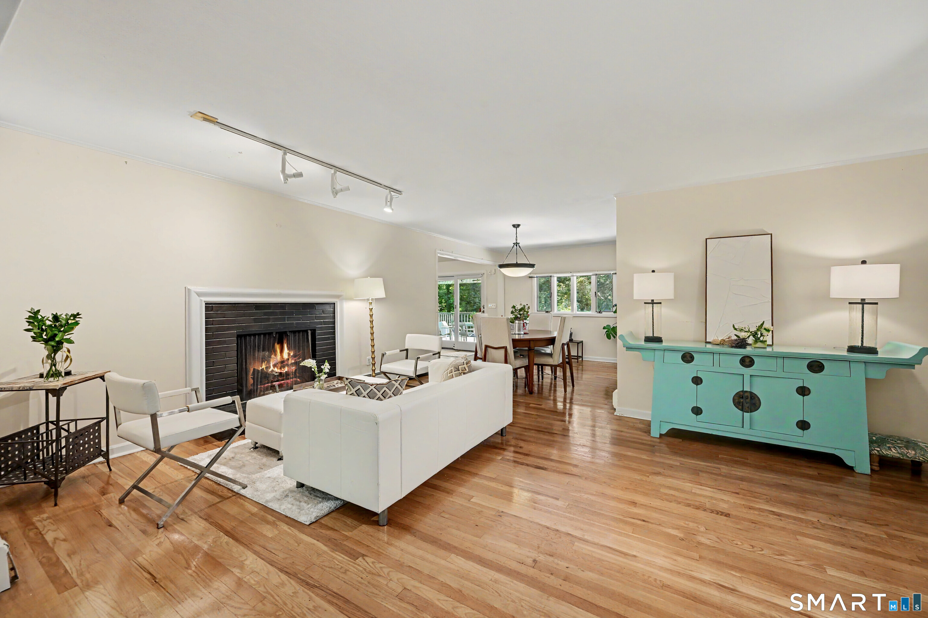 49 Blue Spruce Circle Weston CT 06883