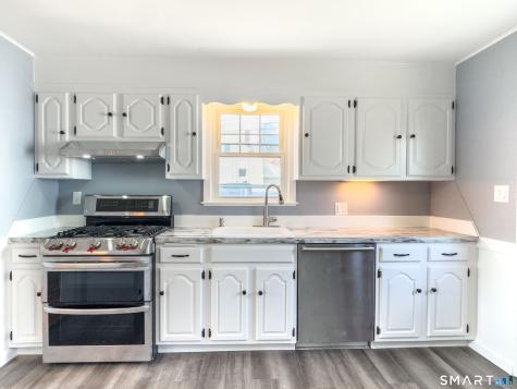 27 Glendale Drive Waterbury CT 06708