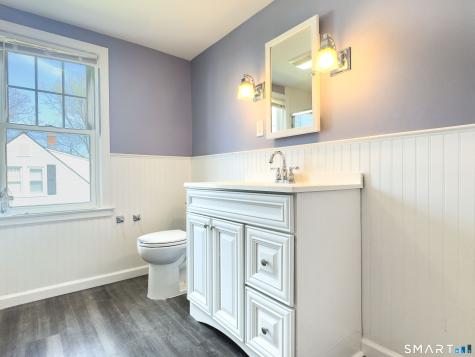 27 Glendale Drive Waterbury CT 06708