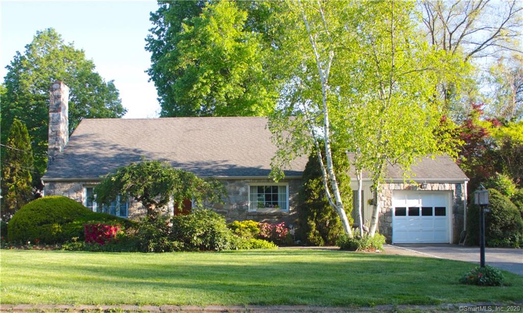 17 Hiawatha Lane Westport CT 06880