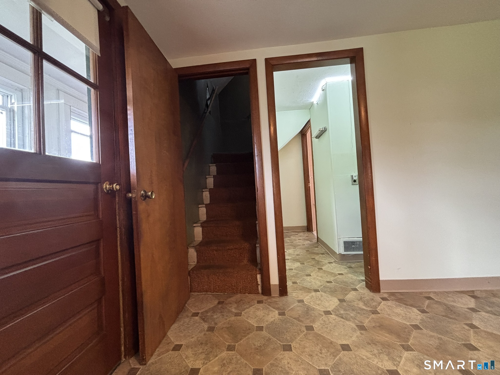 84 Laurel Street East Hartford CT 06108