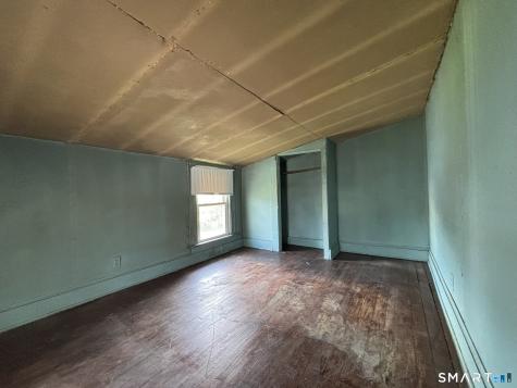 84 Laurel Street East Hartford CT 06108