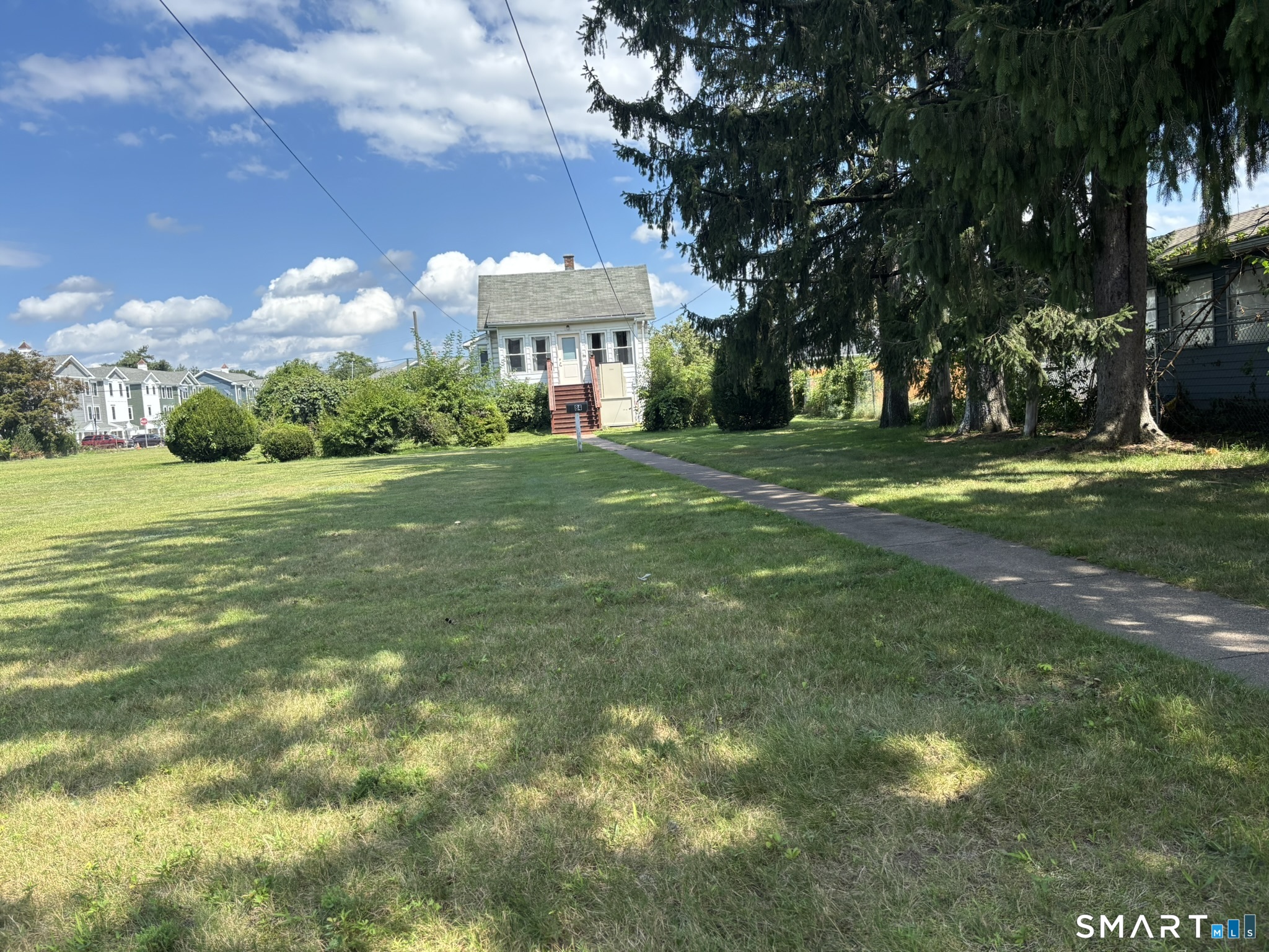84 Laurel Street East Hartford CT 06108