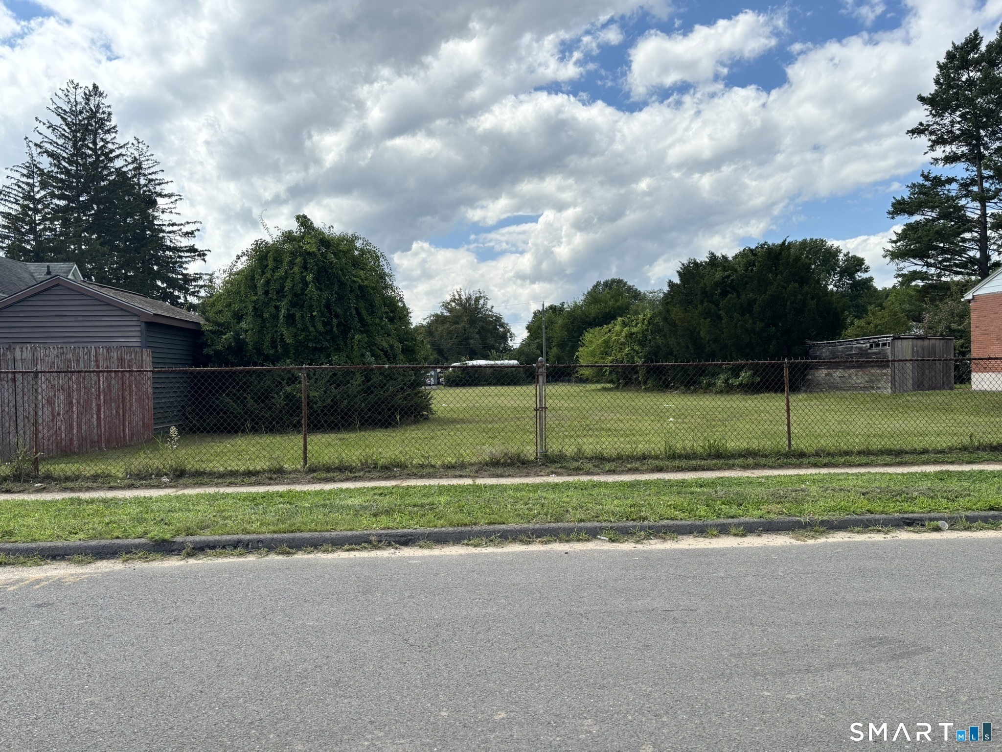 84 Laurel Street East Hartford CT 06108