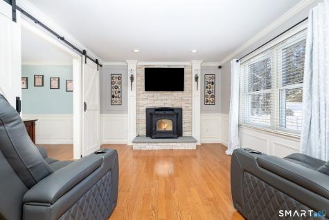 191 North Main Street East Granby CT 06026