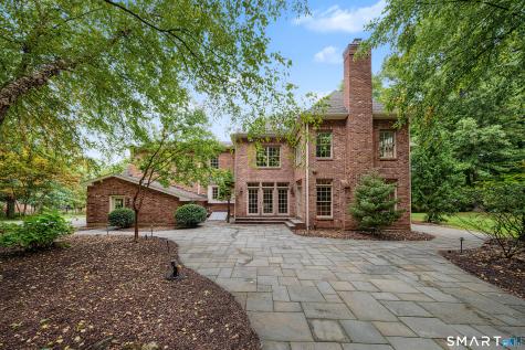 14 Pembroke Drive Avon CT 06001