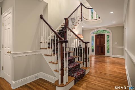 14 Pembroke Drive Avon CT 06001