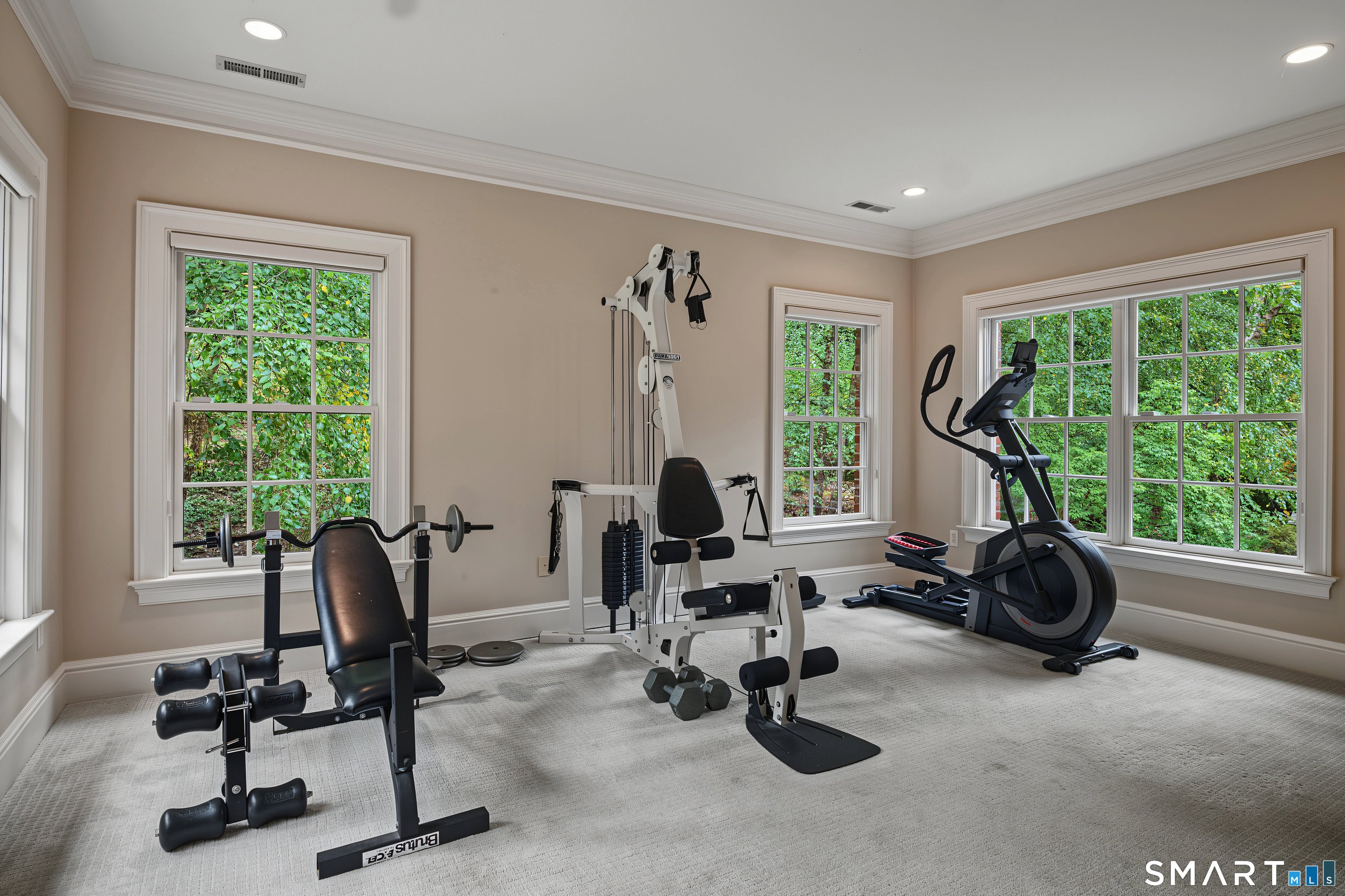 14 Pembroke Drive Avon CT 06001