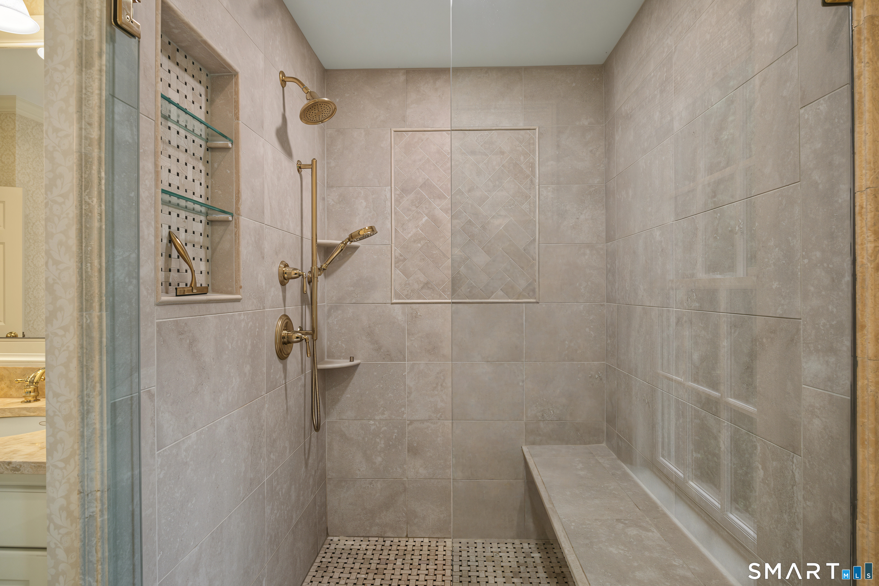 14 Pembroke Drive Avon CT 06001