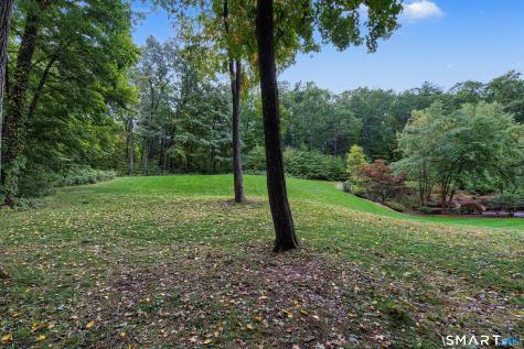 14 Pembroke Drive Avon CT 06001