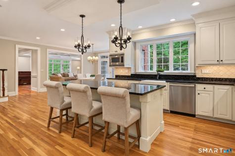 14 Pembroke Drive Avon CT 06001