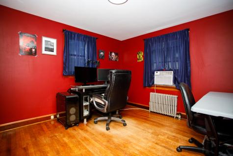 1 Central Court Norwich CT 06360