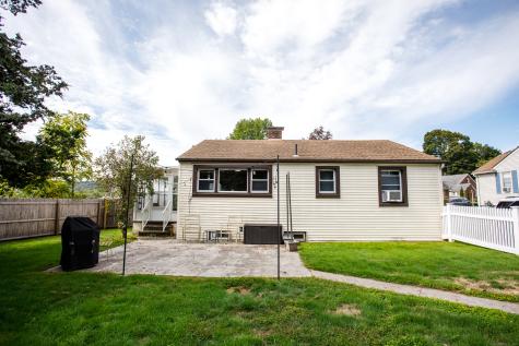 1 Central Court Norwich CT 06360