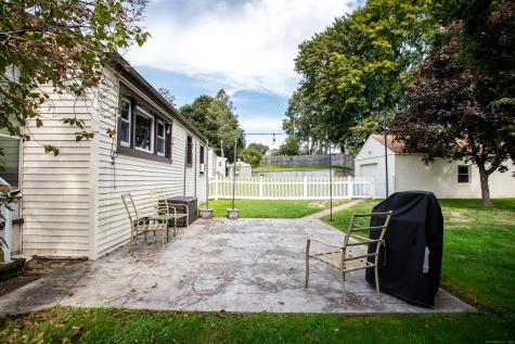 1 Central Court Norwich CT 06360