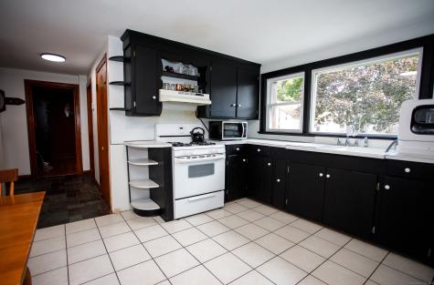 1 Central Court Norwich CT 06360