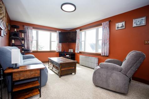 1 Central Court Norwich CT 06360