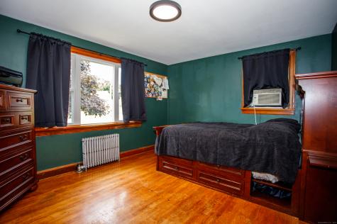 1 Central Court Norwich CT 06360