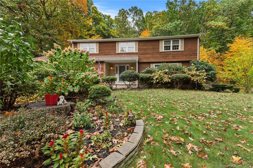 75 Gate Way Hamden CT 06518