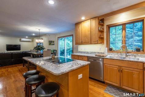33 Tanglewood Drive Colchester CT 06415