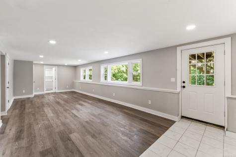 33 Williams Road Monroe CT 06468