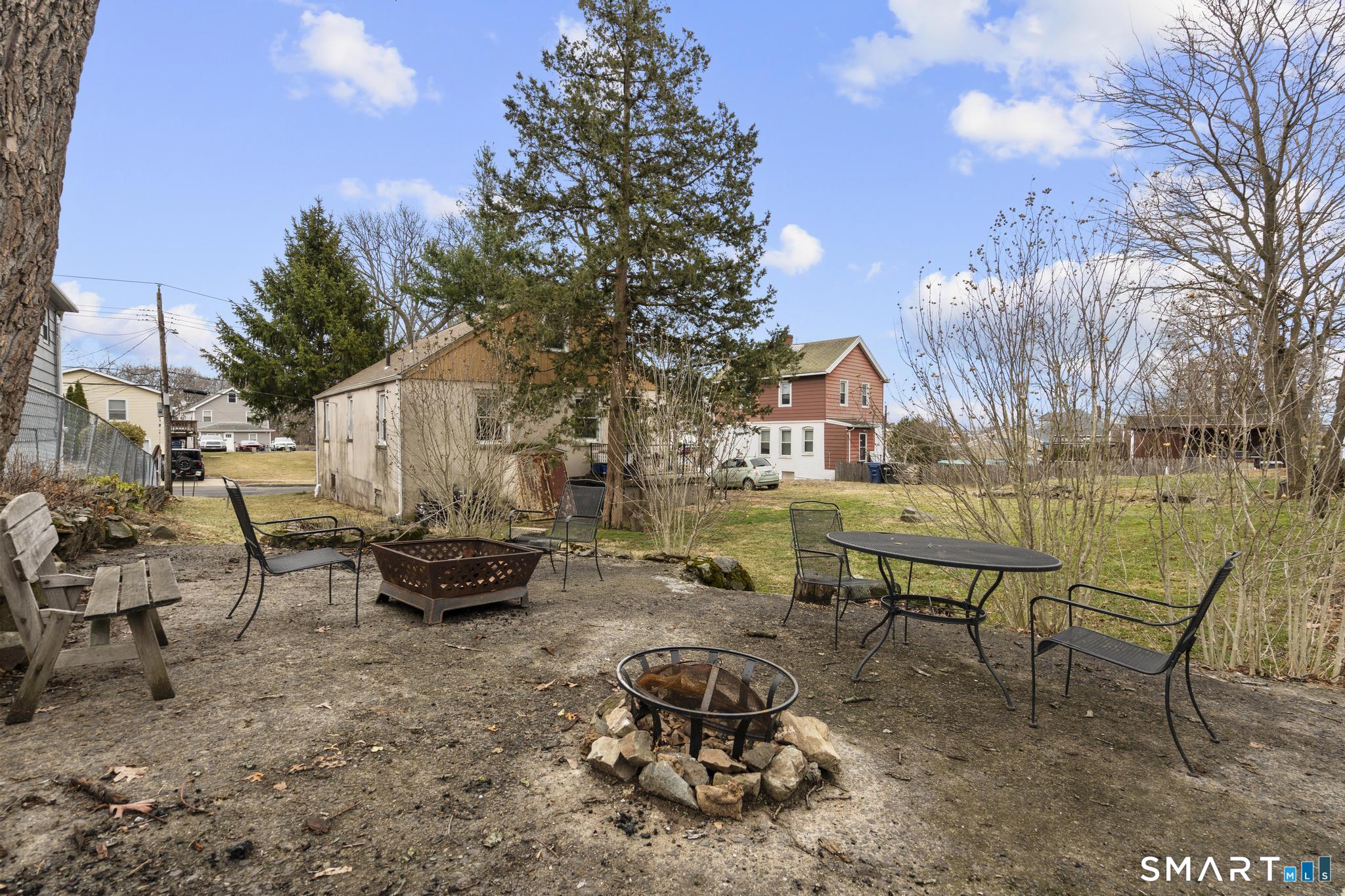 42 Wade Street West Haven CT 06516