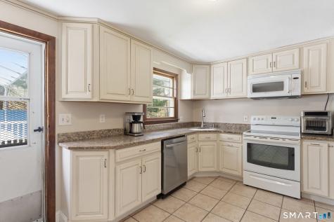 97 Brookside Lane Mansfield CT 06250