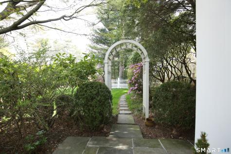 11 Clapboard Hill Road Westport CT 06880