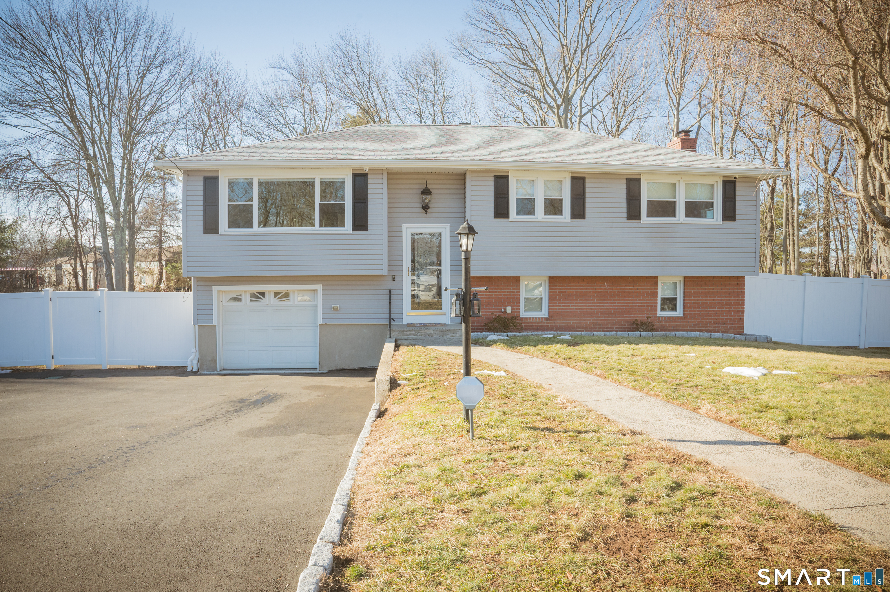 11 Jillson Drive East Haven CT 06512