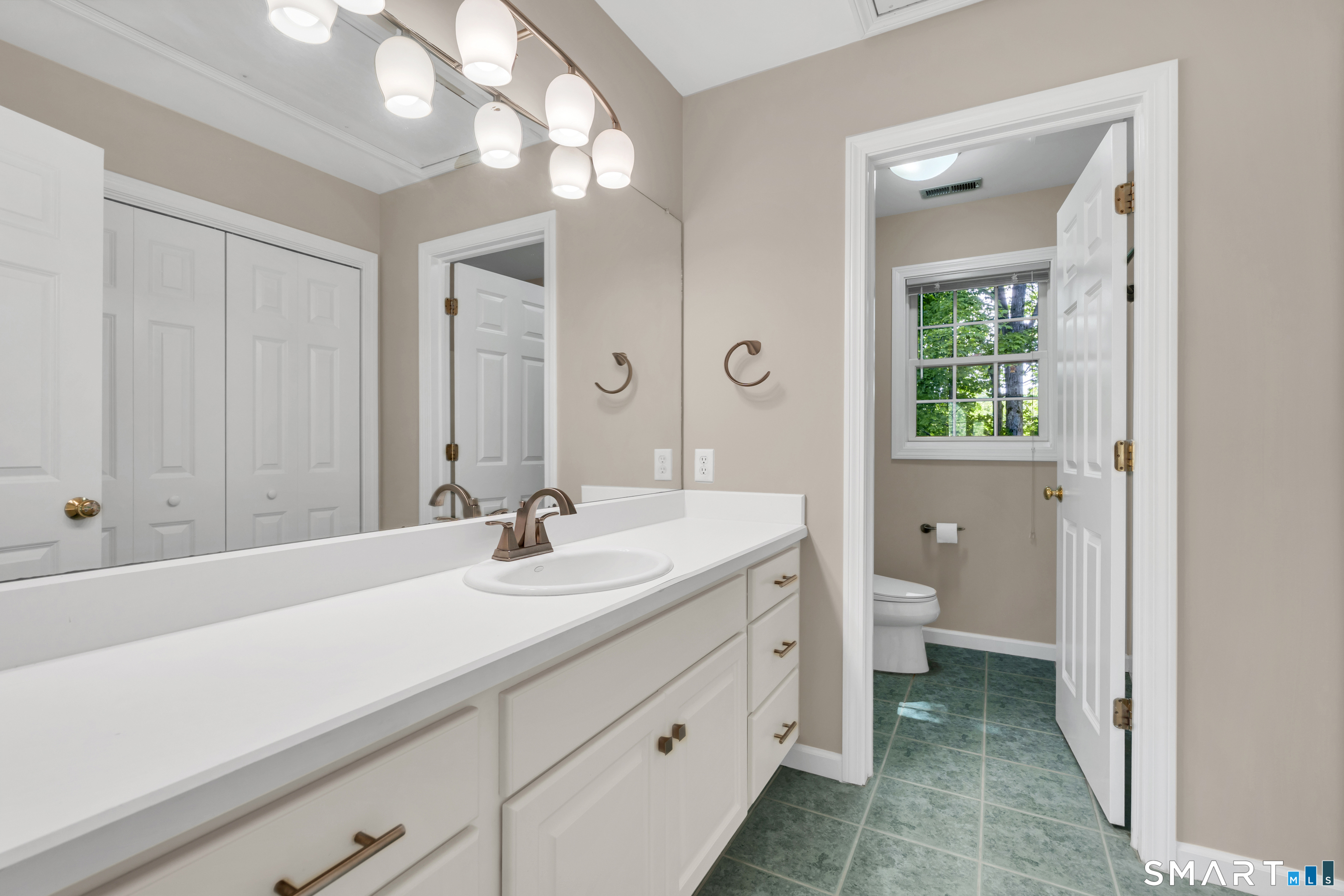 173 Wynding Brook Drive Rocky Hill CT 06067