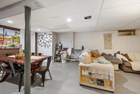 93 Stanwood Street West Hartford CT 06110