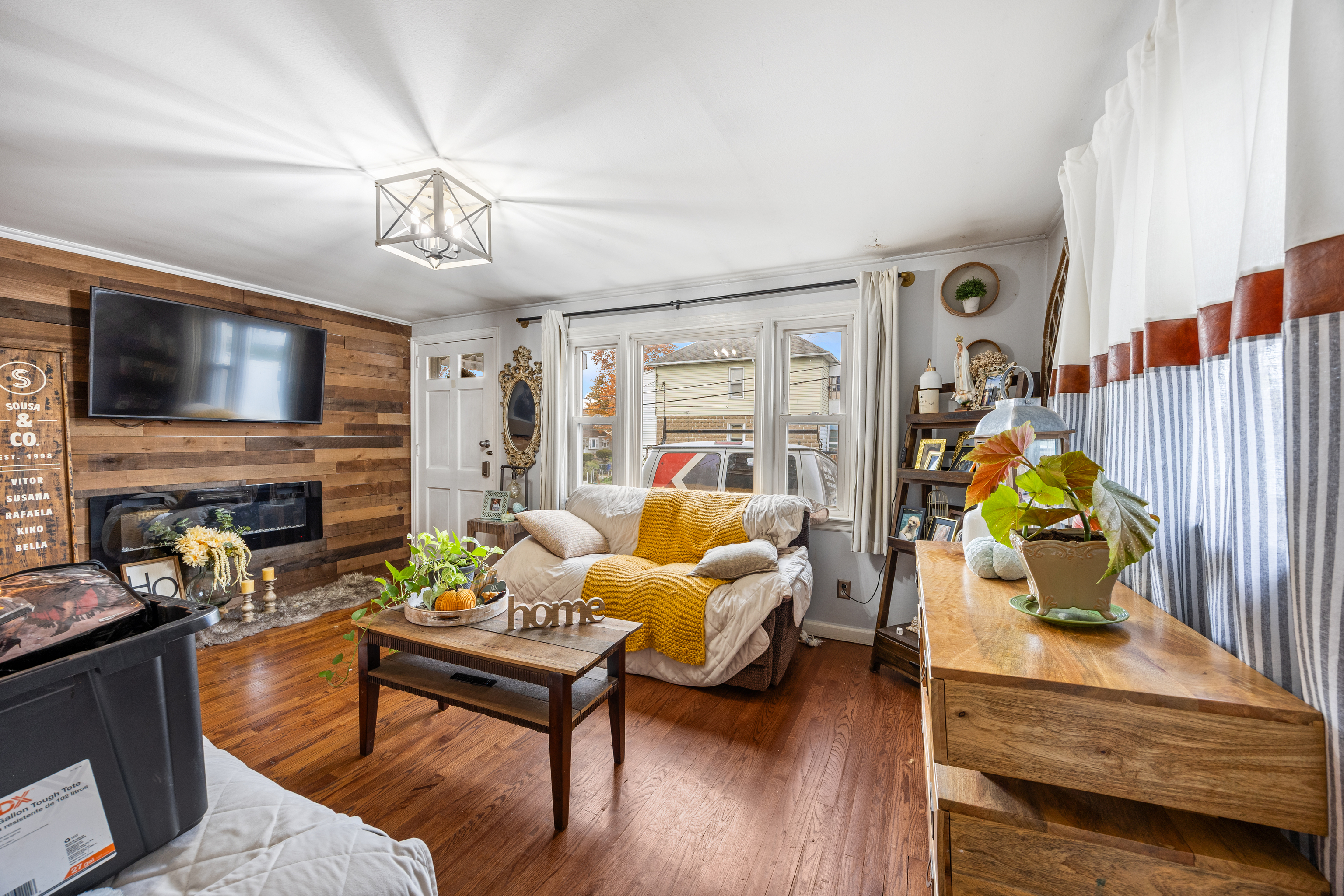 93 Stanwood Street West Hartford CT 06110